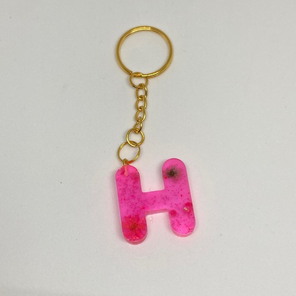 Accessories - Letter H keychain